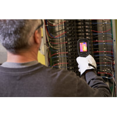 CÂMERA TERMOGRÁFICA PONTUAL 19.200 PIXELS (-25º A +400ºC) - CAMPO VISÃO: 44º x 57º c/MSX, LANTERNA - FLIR TG-268